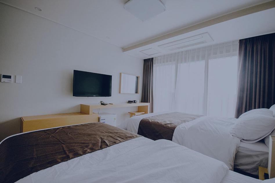 Jeju Lavender Hotel Seogwipo Exterior photo